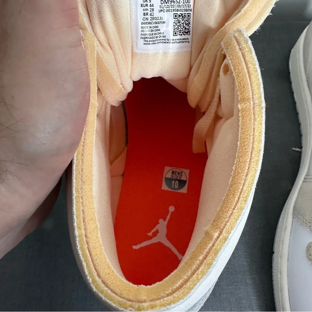 Nike - Air Jordan 1 Mid SE - Craft Inside Out - White Shoes DM9652-100 - NWOT
